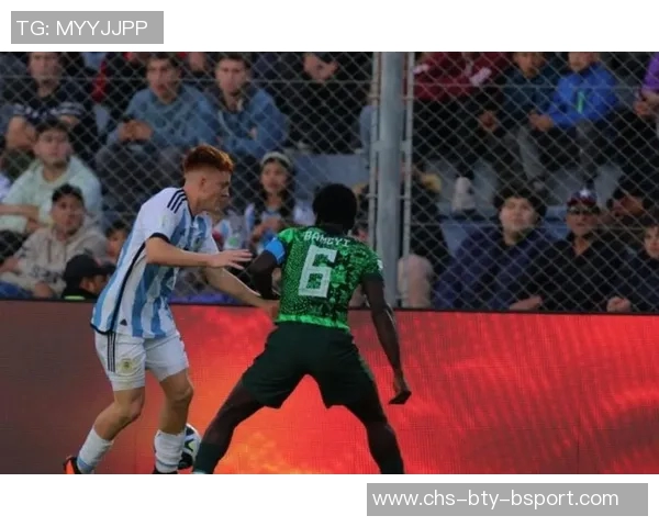 南非U20青年队与意大利青年队激战正酣精彩对决引发关注